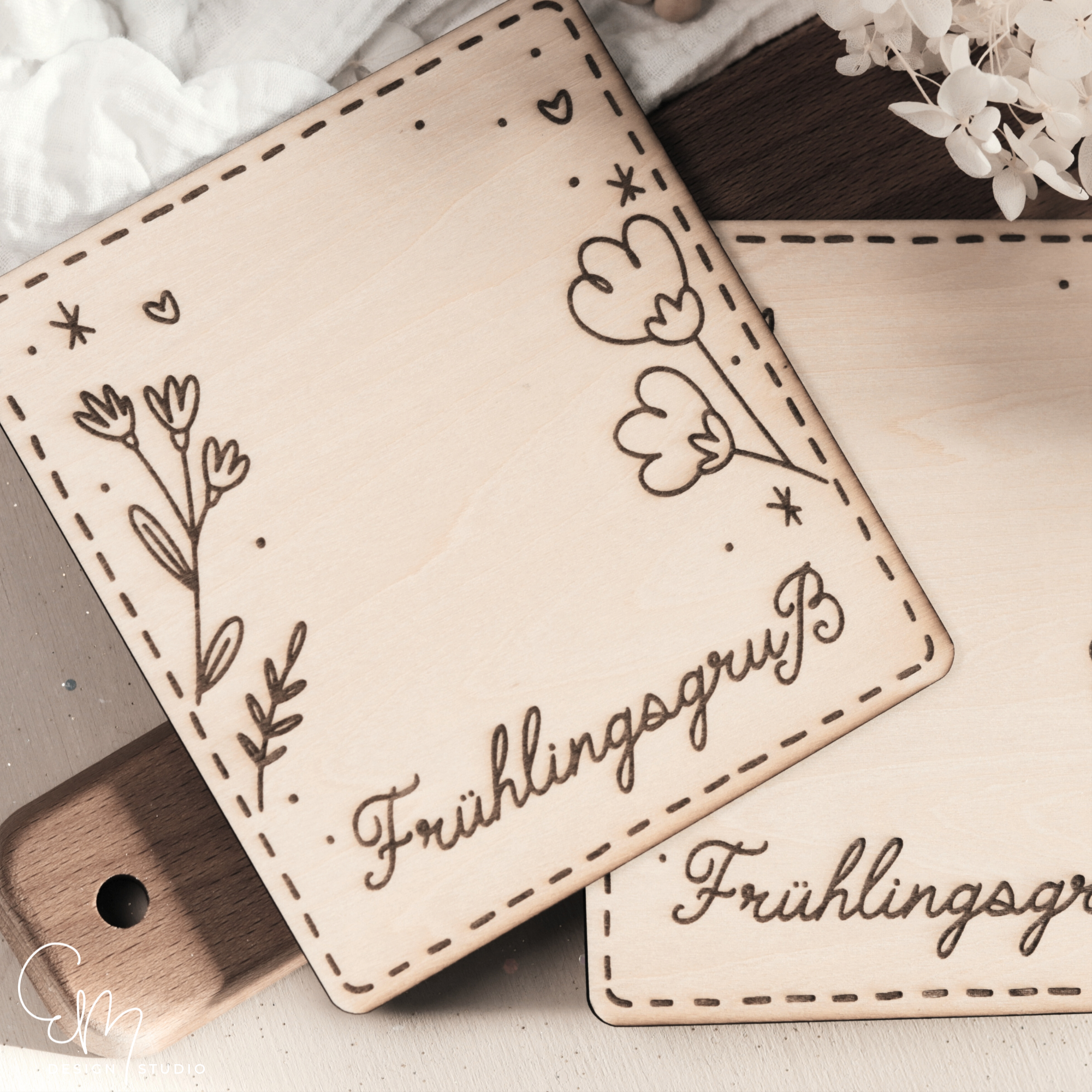 Gelasertes Holzbrettchen - "Frühlingsgruß"