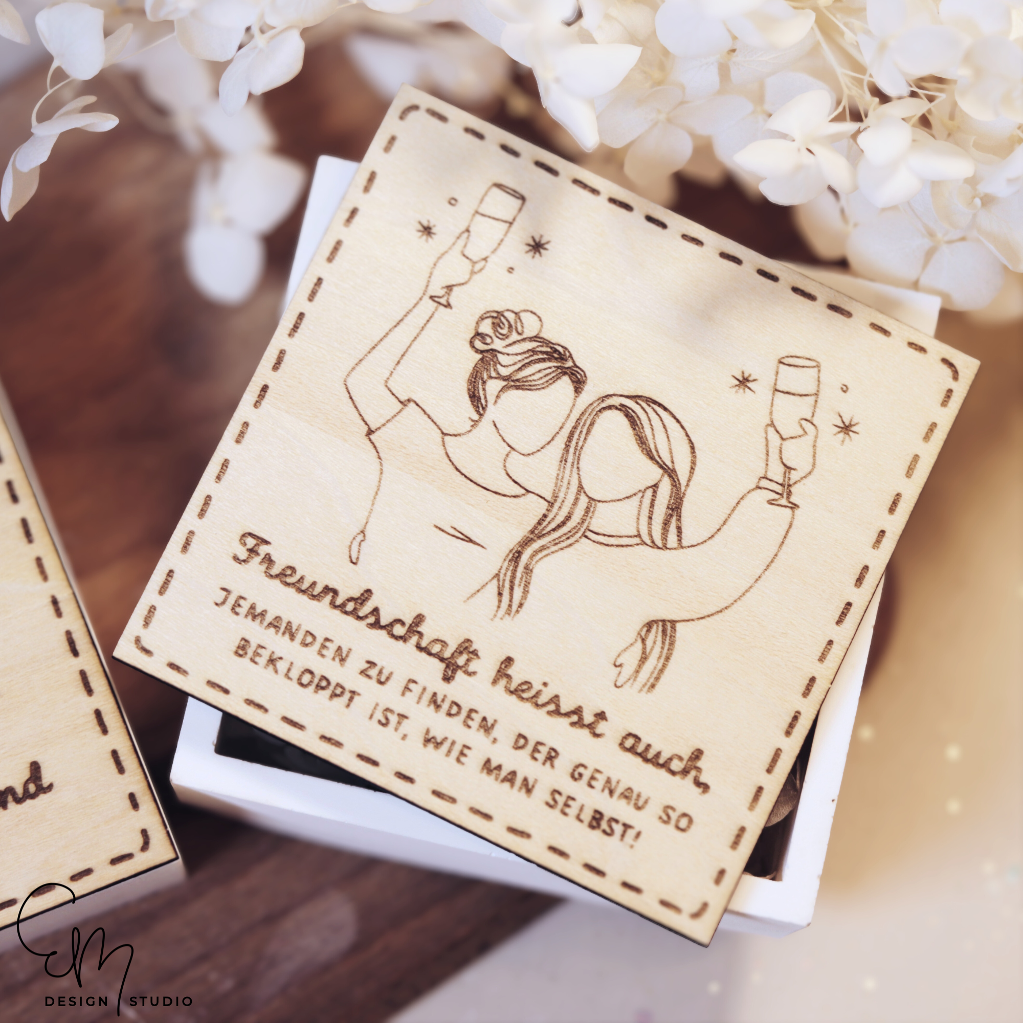 Lasercut Datei - Deckel für 4er Teelicht Schatulle "Freundin"