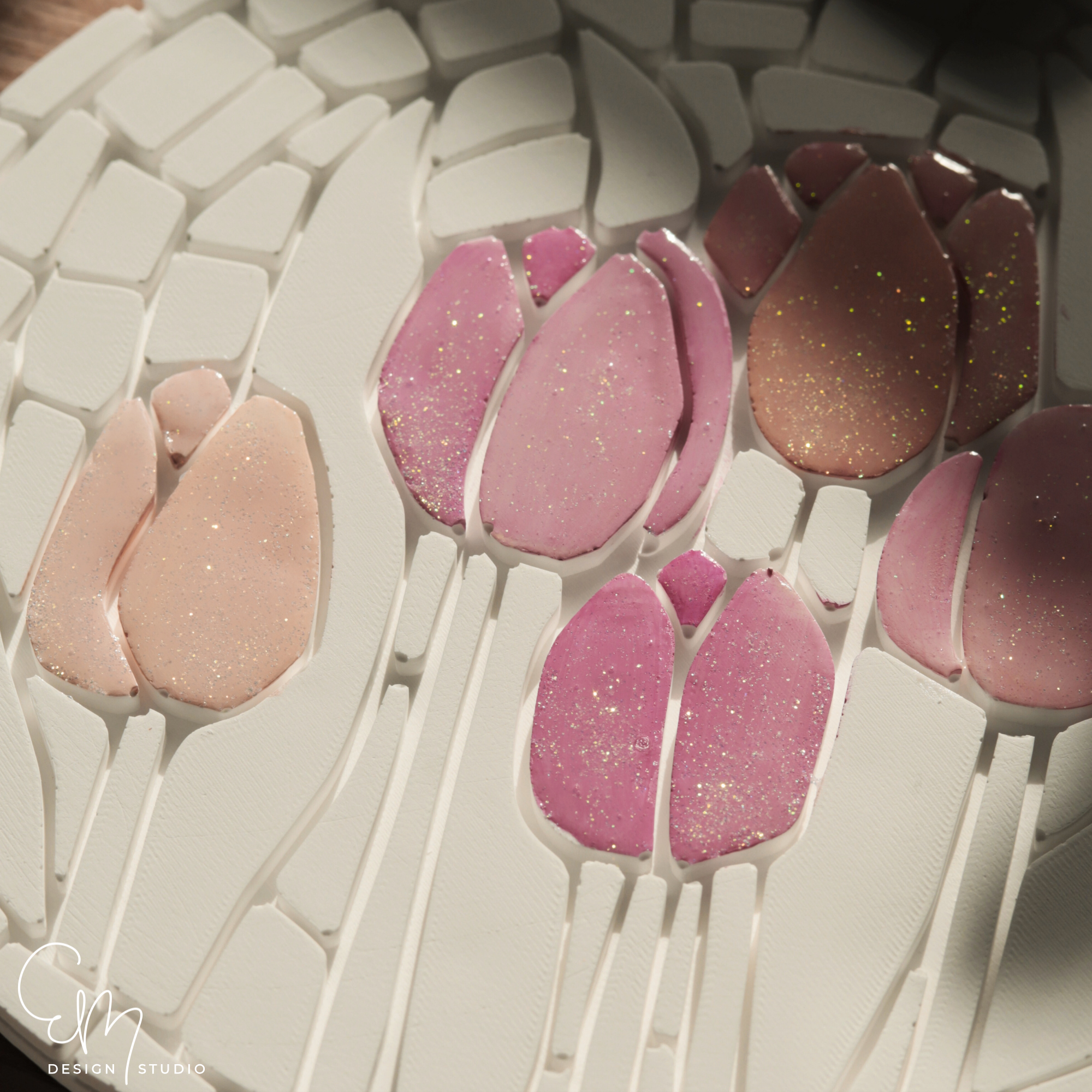 Silikonform – Mosaik-Tablett L „Tulpenwiese“ – Ø 18 cm