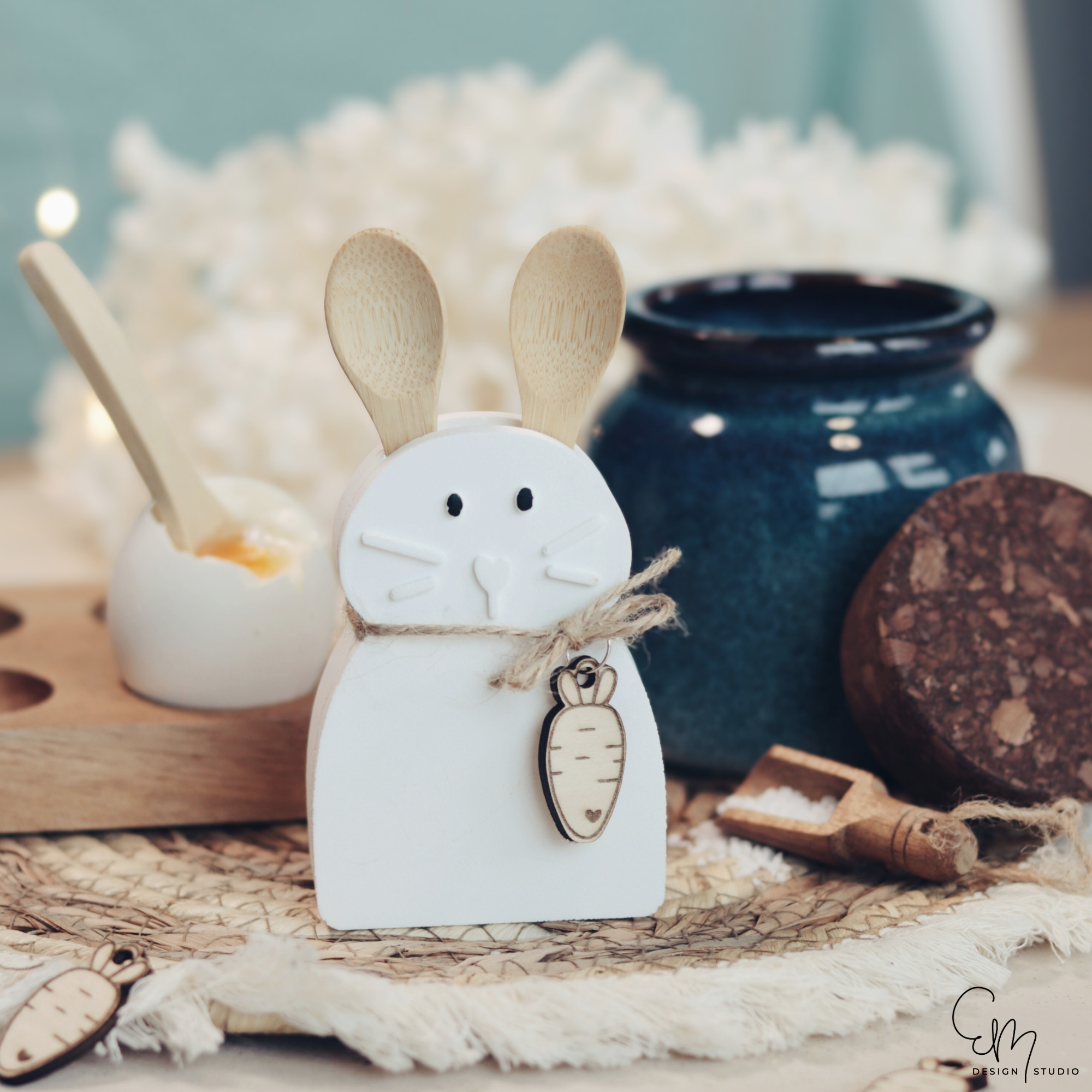 Silikonform - "Lotti Löffelstiel" Häschen für Holzlöffel Ohren (nicht um Lieferumfang enthalten) + Gratis Möhren Lasercut Datei