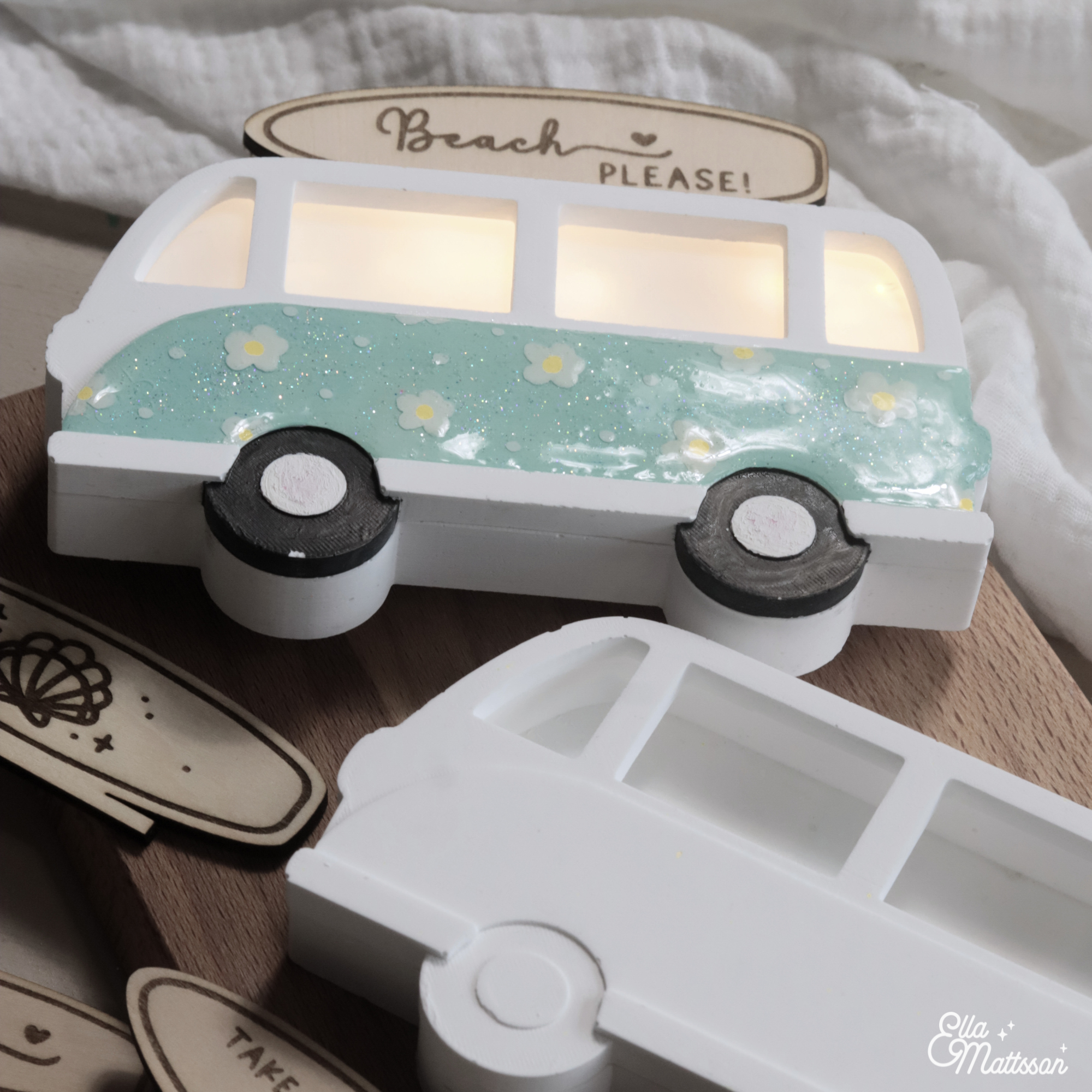 Silikonform - Leuchtender Retro Bus "Luma-Van" mit Gepäckträger + kostenlose Lasercut Dateien