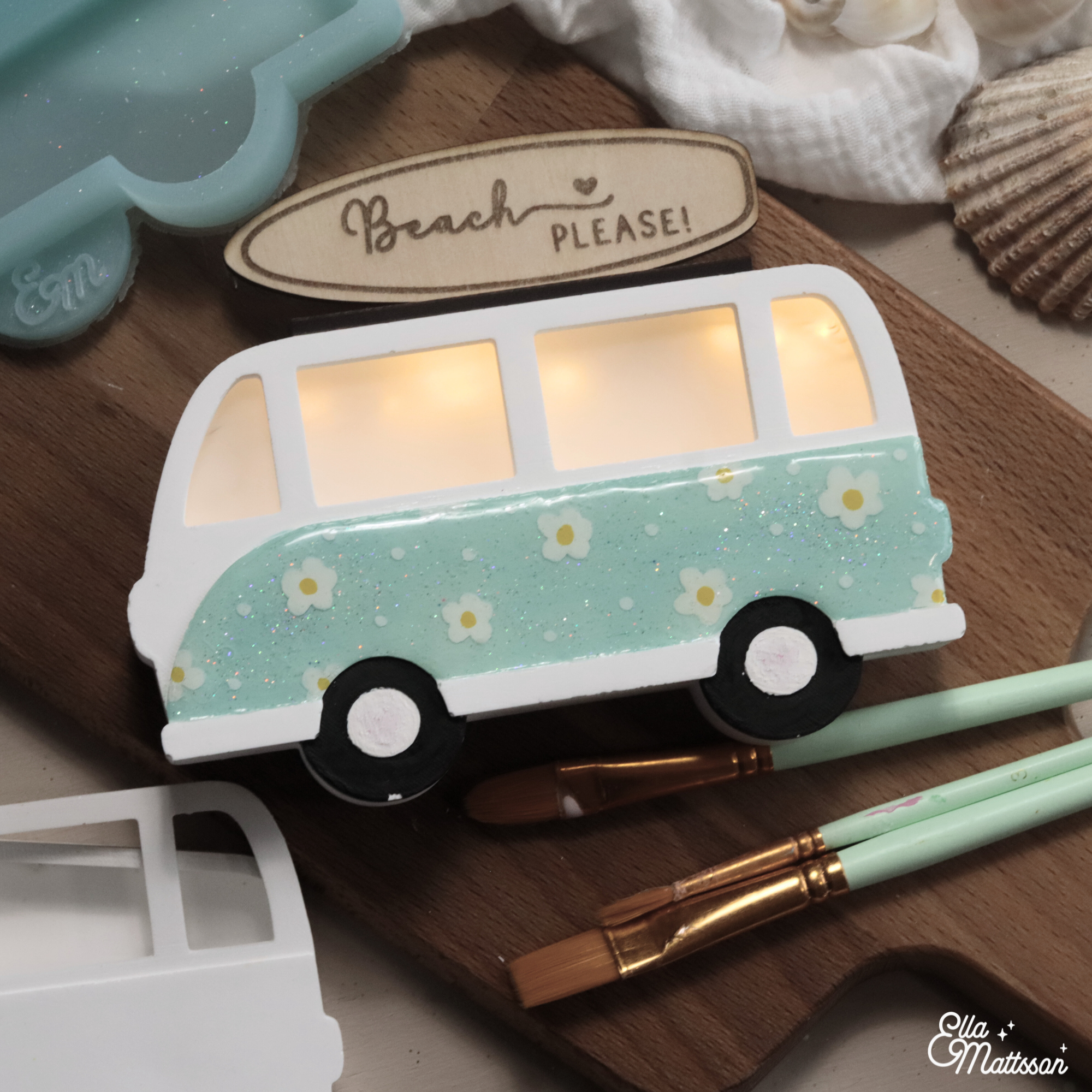 Silikonform - Leuchtender Retro Bus "Luma-Van" mit Gepäckträger + kostenlose Lasercut Dateien